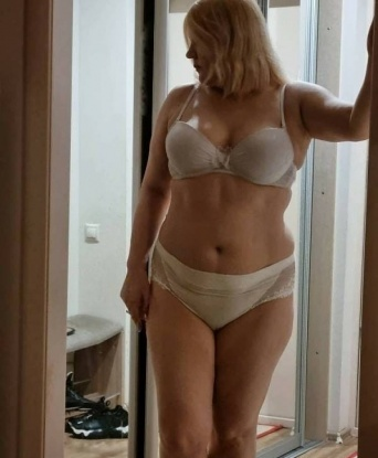 Анкета проститутки Амина - Фото 1, Столбовое, 38 лет, №1247